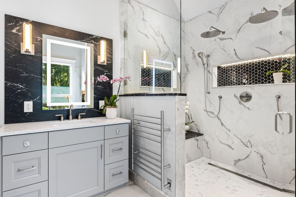 Lakeshore Spa Room Bathroom Vanity