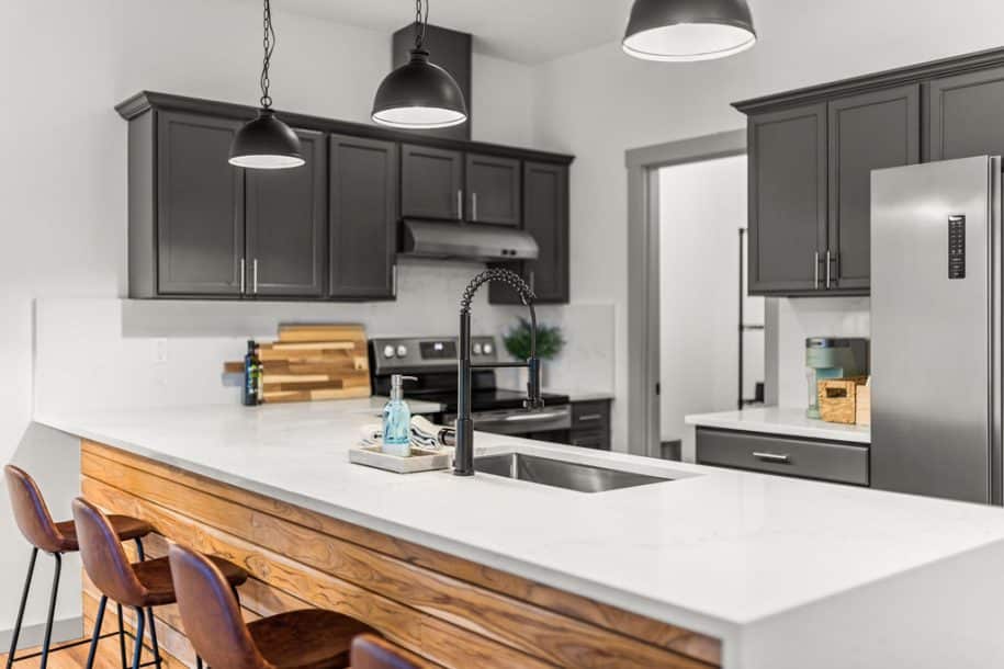 DIY vs Professional Help